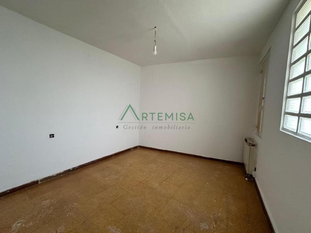 Недвижимость на продажу и в аренду в Испании photo 3