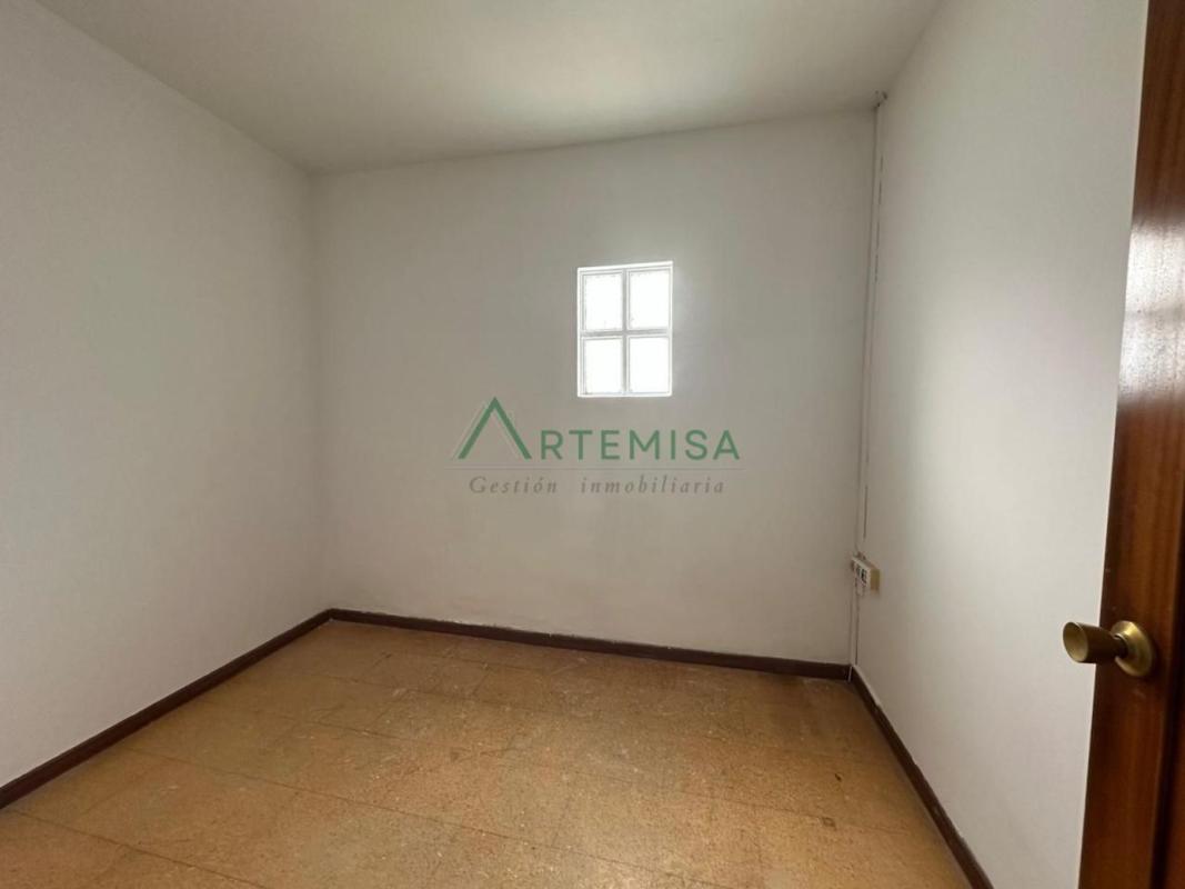 Недвижимость на продажу и в аренду в Испании photo 5