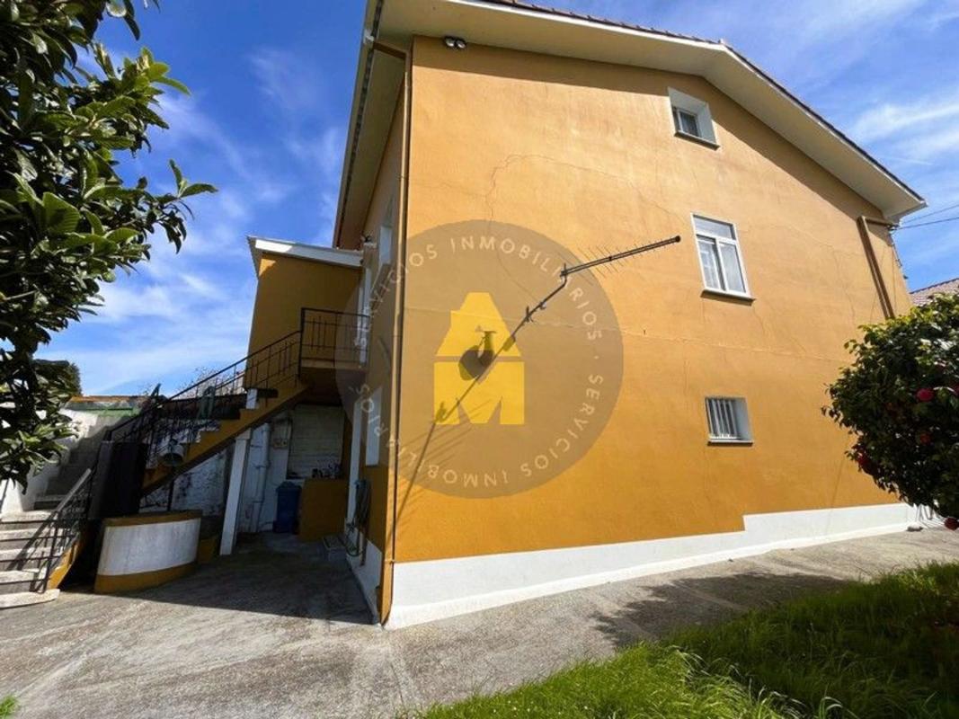 Sale of independent chalet in Casa o chalet en Fene, Fene
 photo 2