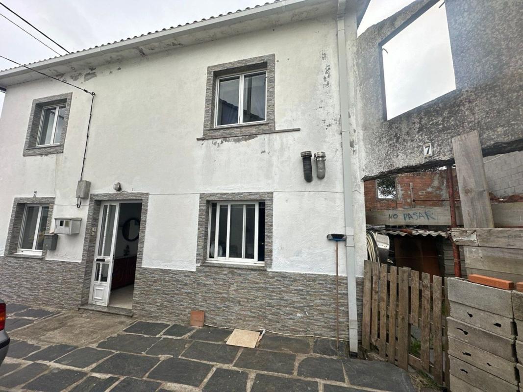 Properties for sale and rent in Spain photo 1
