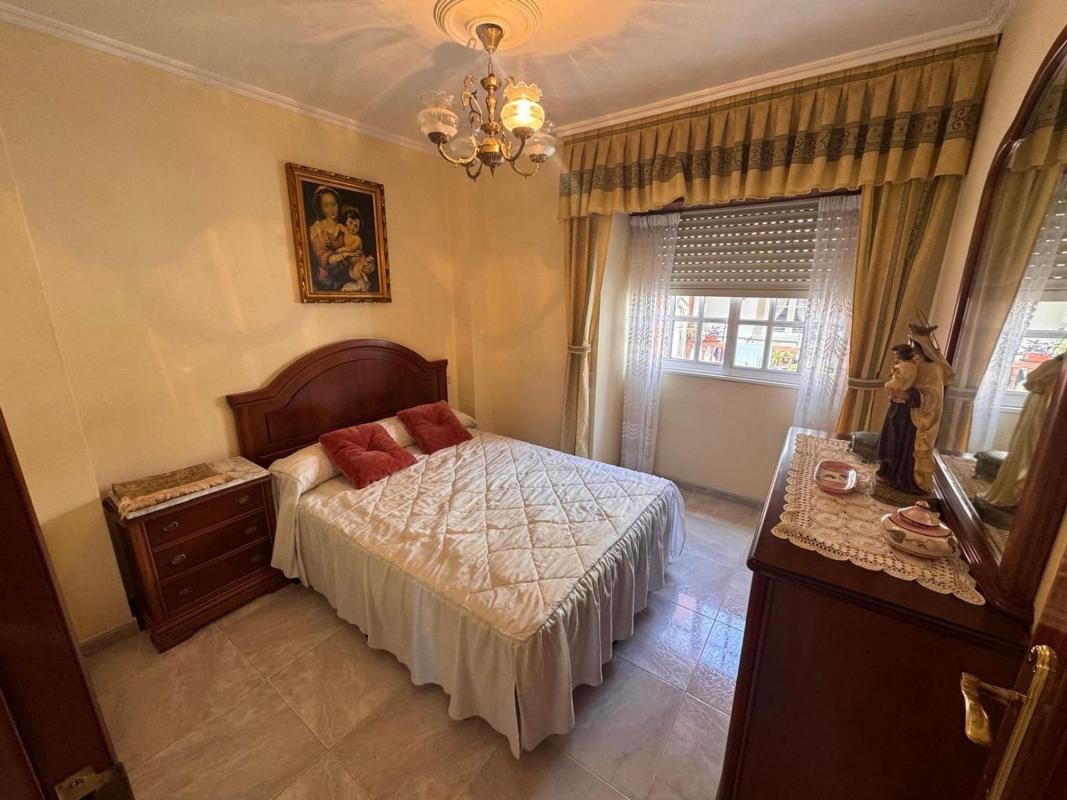Properties for sale and rent in Spain photo 2