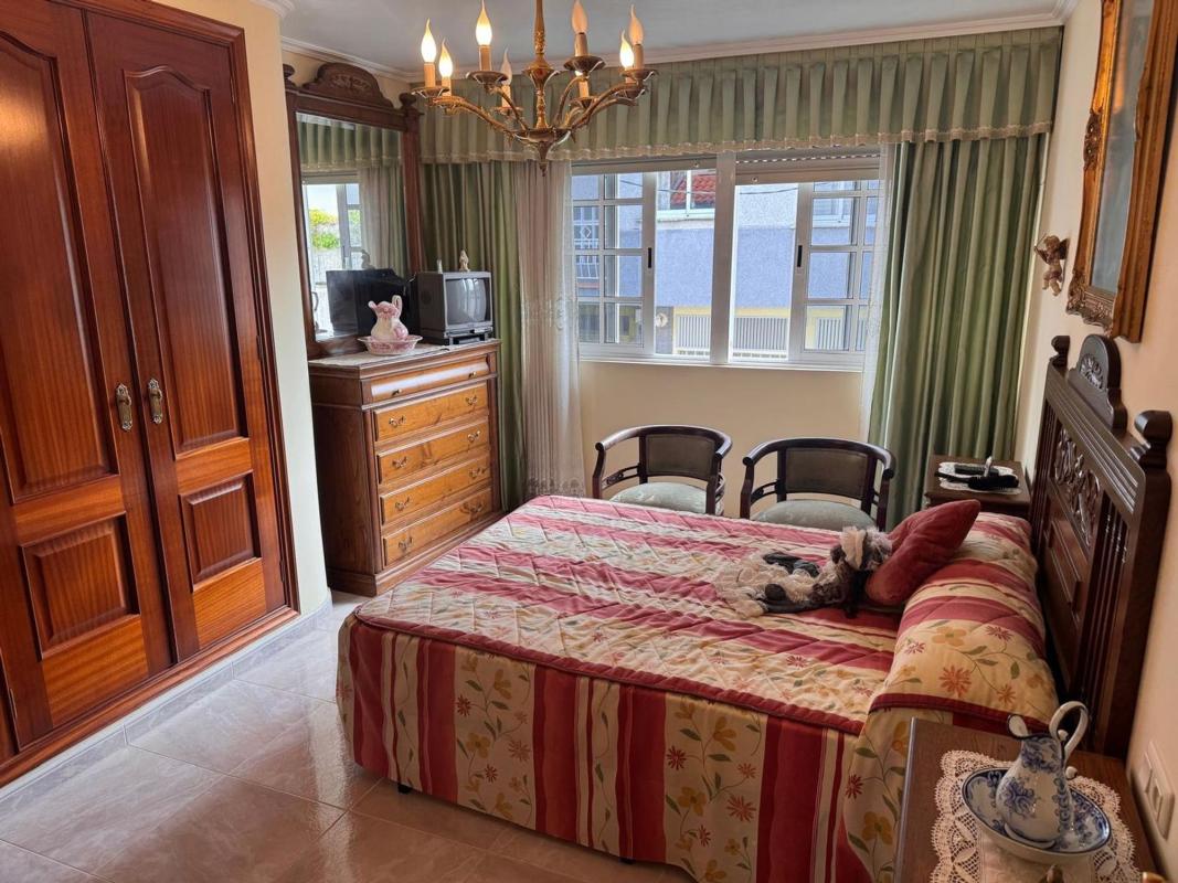 Properties for sale and rent in Spain photo 4