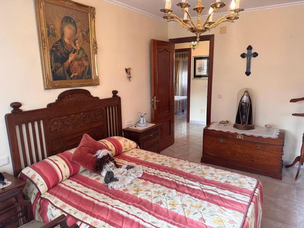 Properties for sale and rent in Spain photo 5