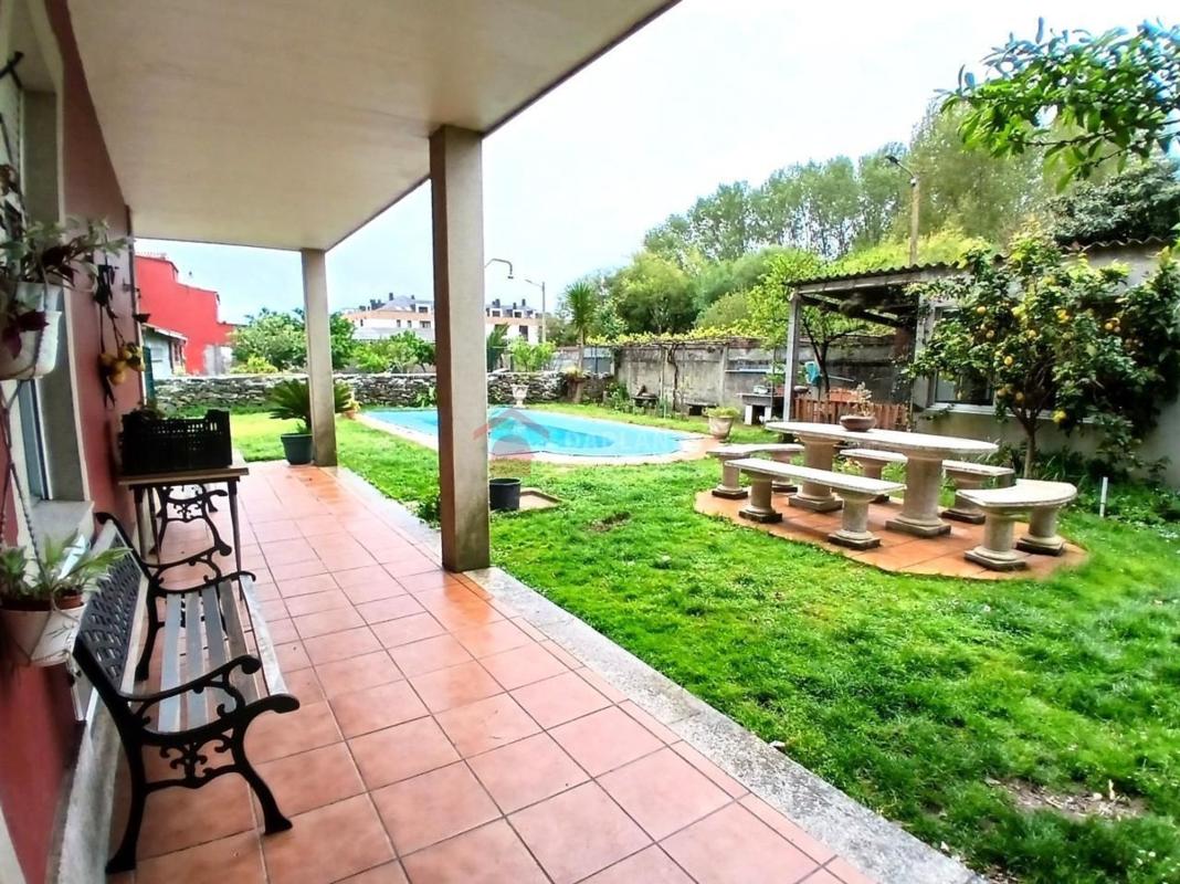 Properties for sale and rent in Spain photo 5