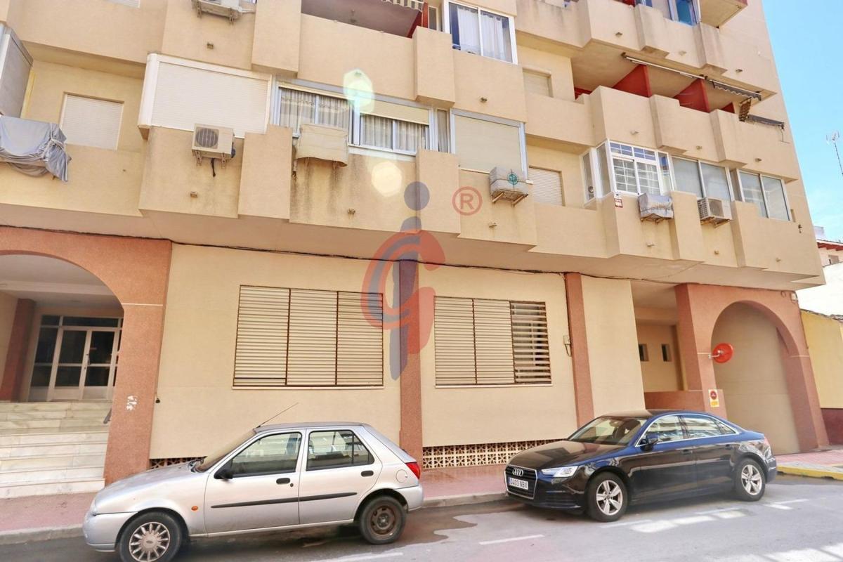Propiedades en venta y alquiler en España photo 4
