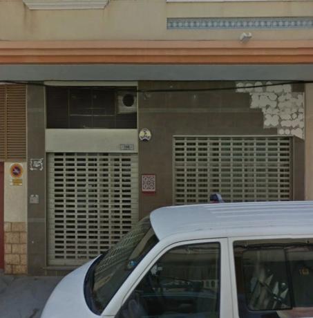 Local en Calle Ramón Gallud, 164, Las Piscinas Naturales, Torrevieja photo 1