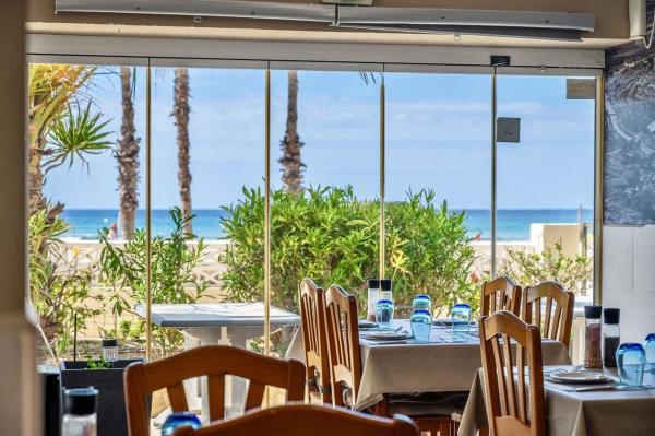 Local en Calle Holanda, 2, Playa Arenal-Bol, Calpe photo 1