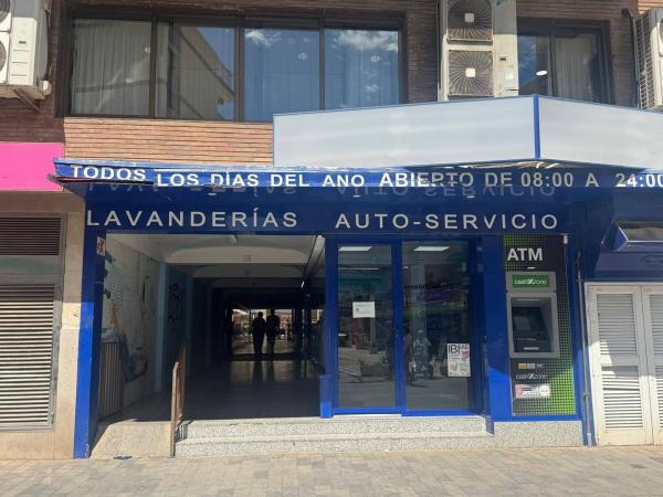 Local en Playa de Levante, Benidorm photo 3
