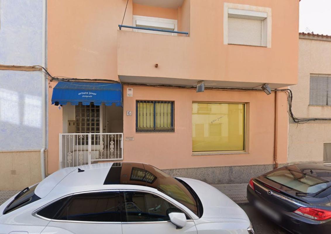 Propiedades en venta y alquiler en España photo 1
