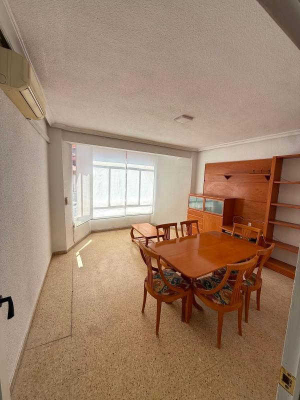 Venta de piso en Piso en Calle Sancho Medina, El Carril - Paseo de Chapi, Villena, Villena
 photo 4