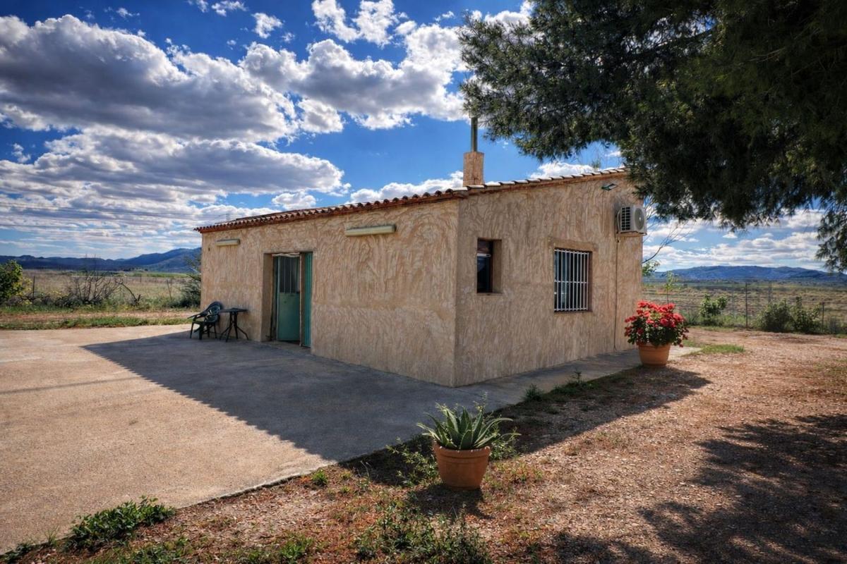 Venta de finca rústica en  Finca rústica en Camino De San Juan, 156, Las Virtudes, Villena , Villena photo 2