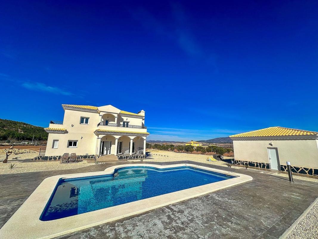 Properties for sale and rent in Spain photo 2