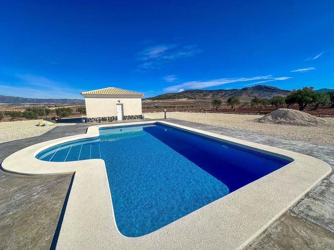 Properties for sale and rent in Spain photo 3