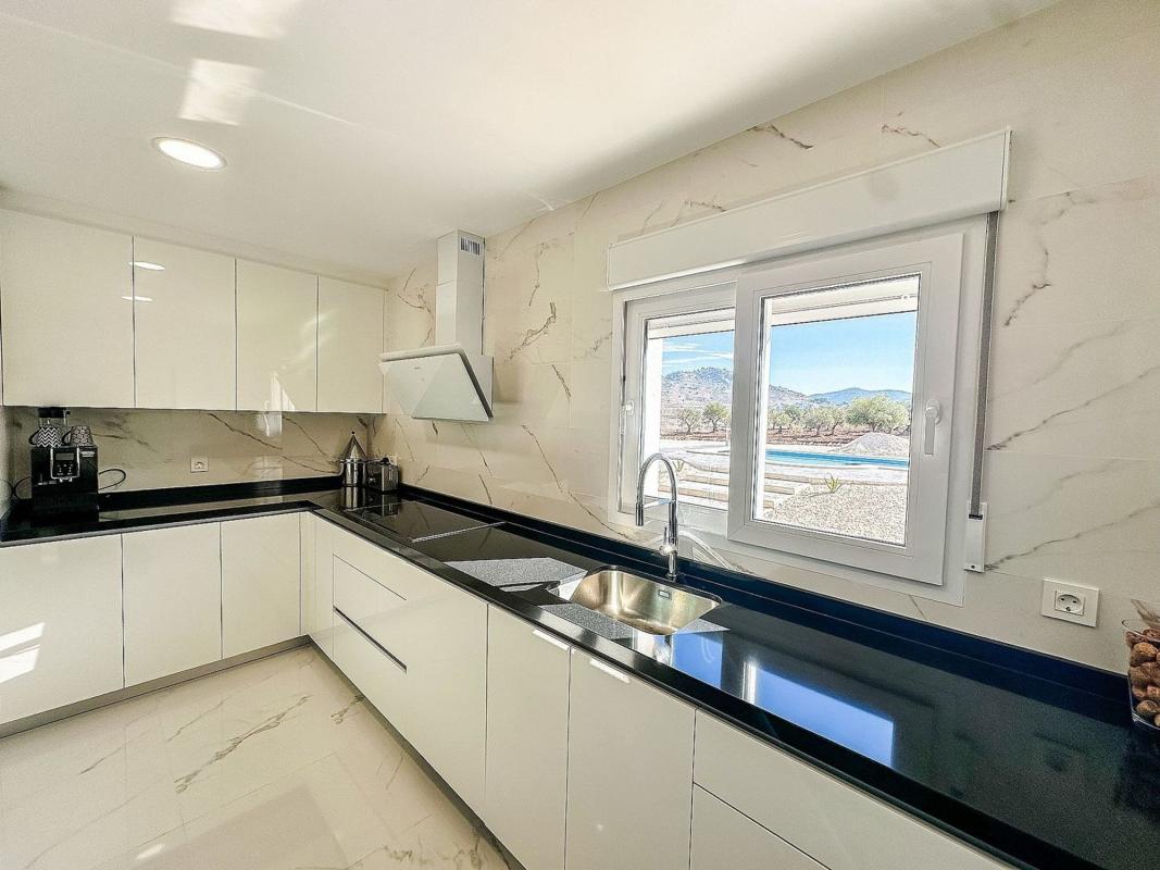 Properties for sale and rent in Spain photo 5