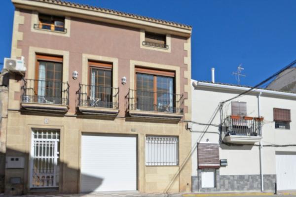 Independent chalet for sale in Casa o chalet en Avenida de las Américas, Sax, Sax
photo 1