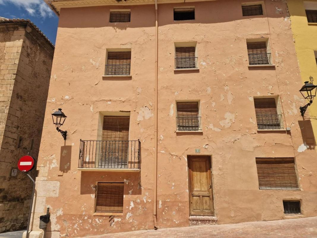 Properties for sale and rent in Spain photo 3