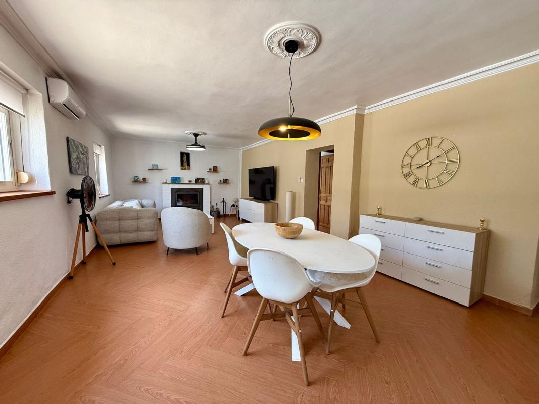 Properties for sale and rent in Spain photo 5