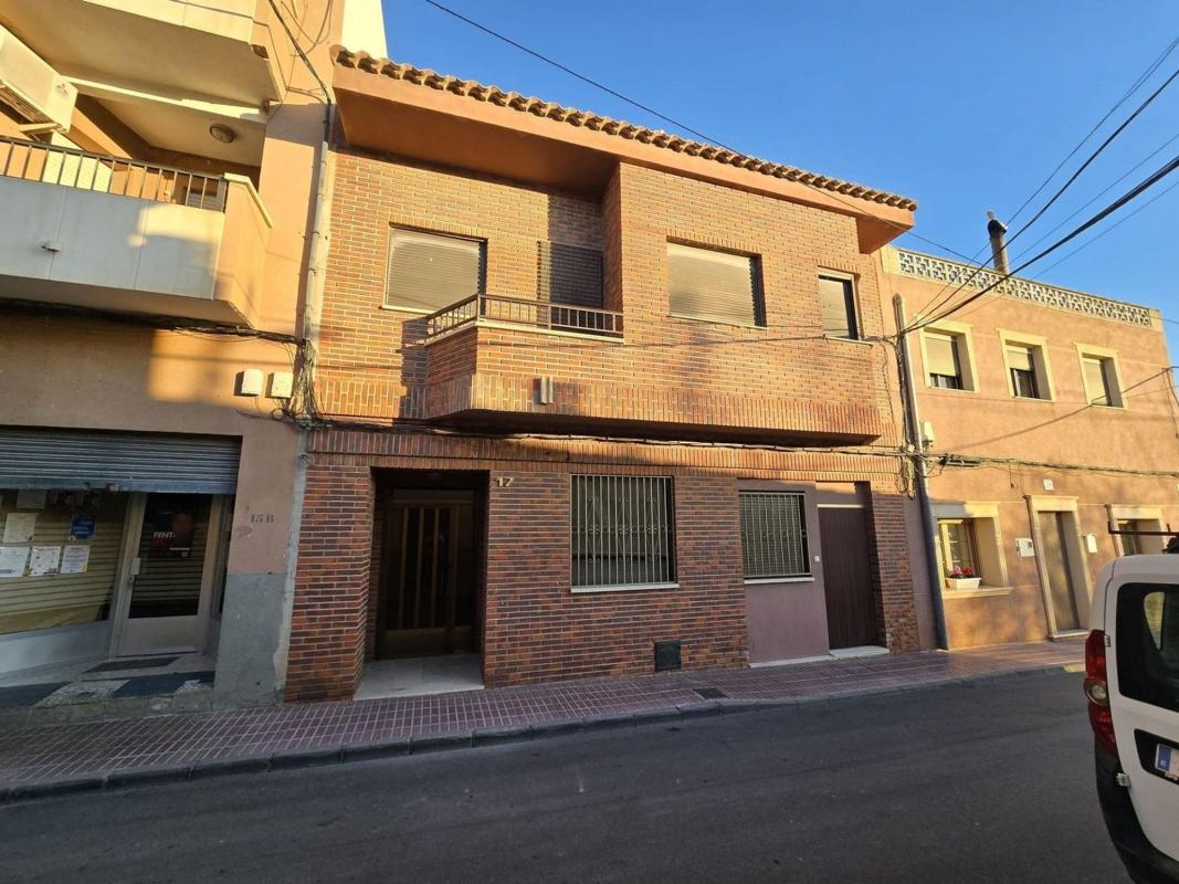 Sprzedaż niezależnego domku jednorodzinnego w  Casa o chalet en Calle Severo Ochoa, Salinas, Salinas photo 3