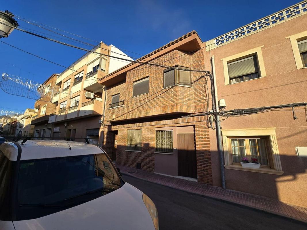 Sprzedaż niezależnego domku jednorodzinnego w  Casa o chalet en Calle Severo Ochoa, Salinas, Salinas photo 5