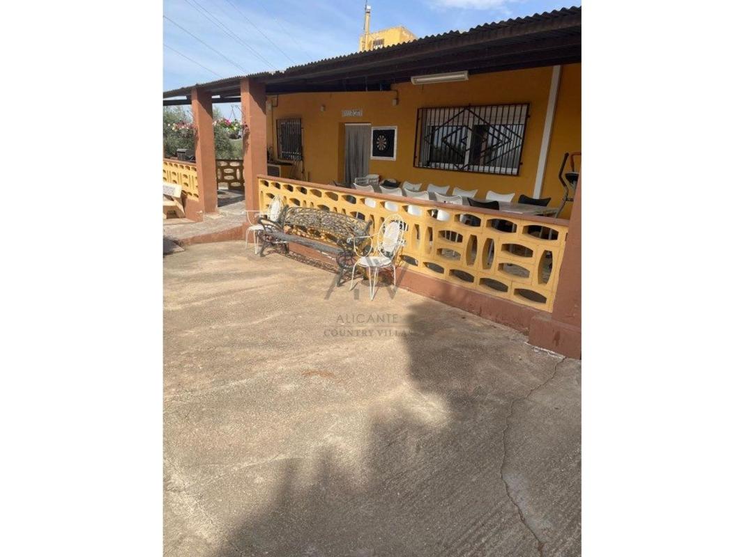 Propiedades en venta y alquiler en España photo 2