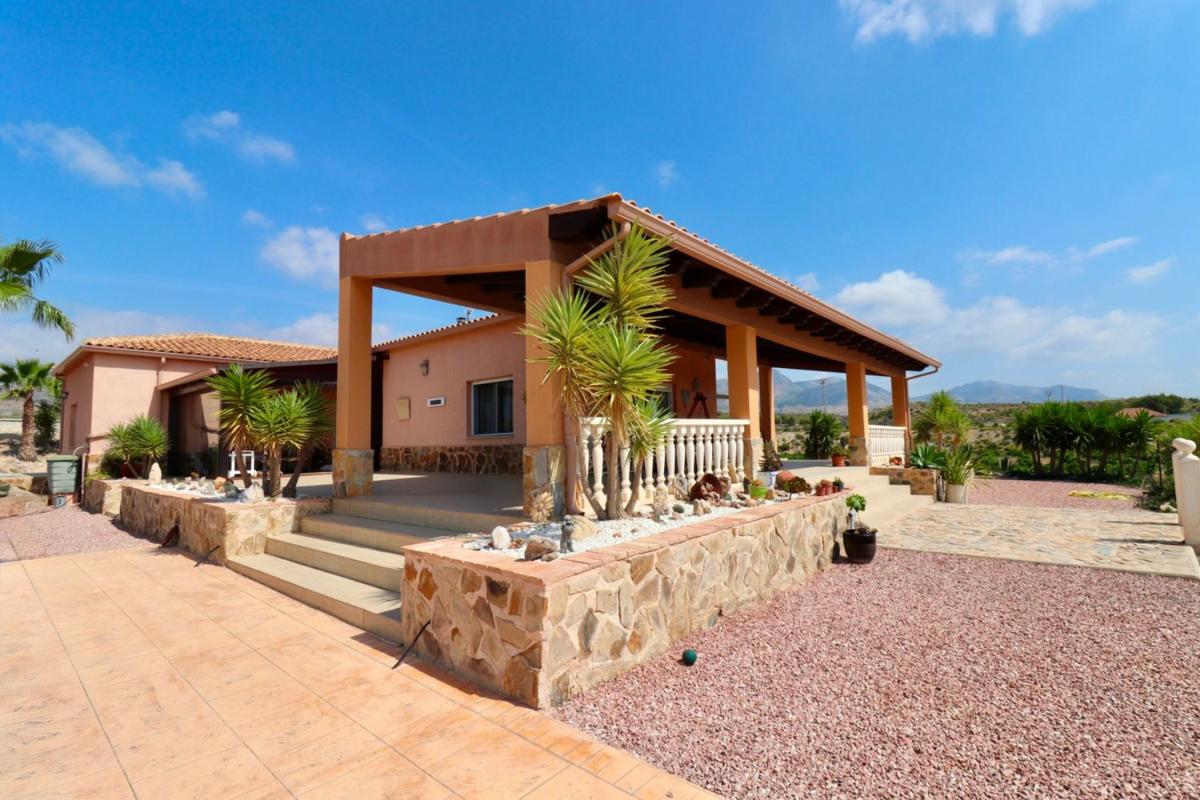 Properties for sale and rent in Spain photo 4