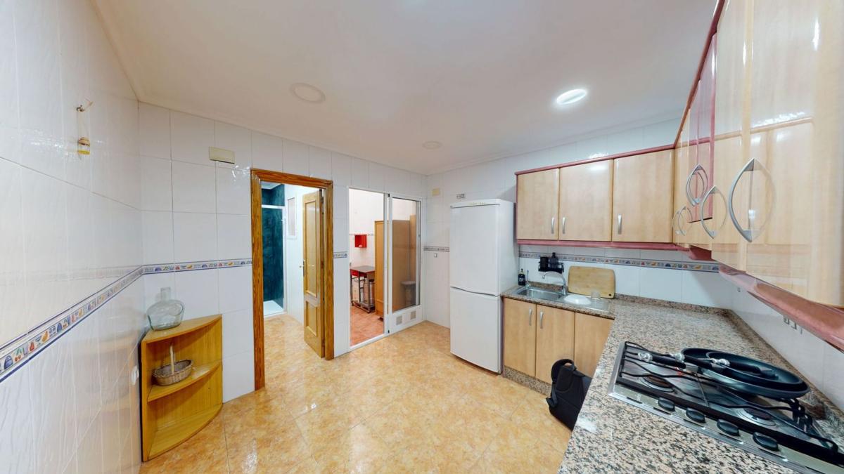 Properties for sale and rent in Spain photo 5