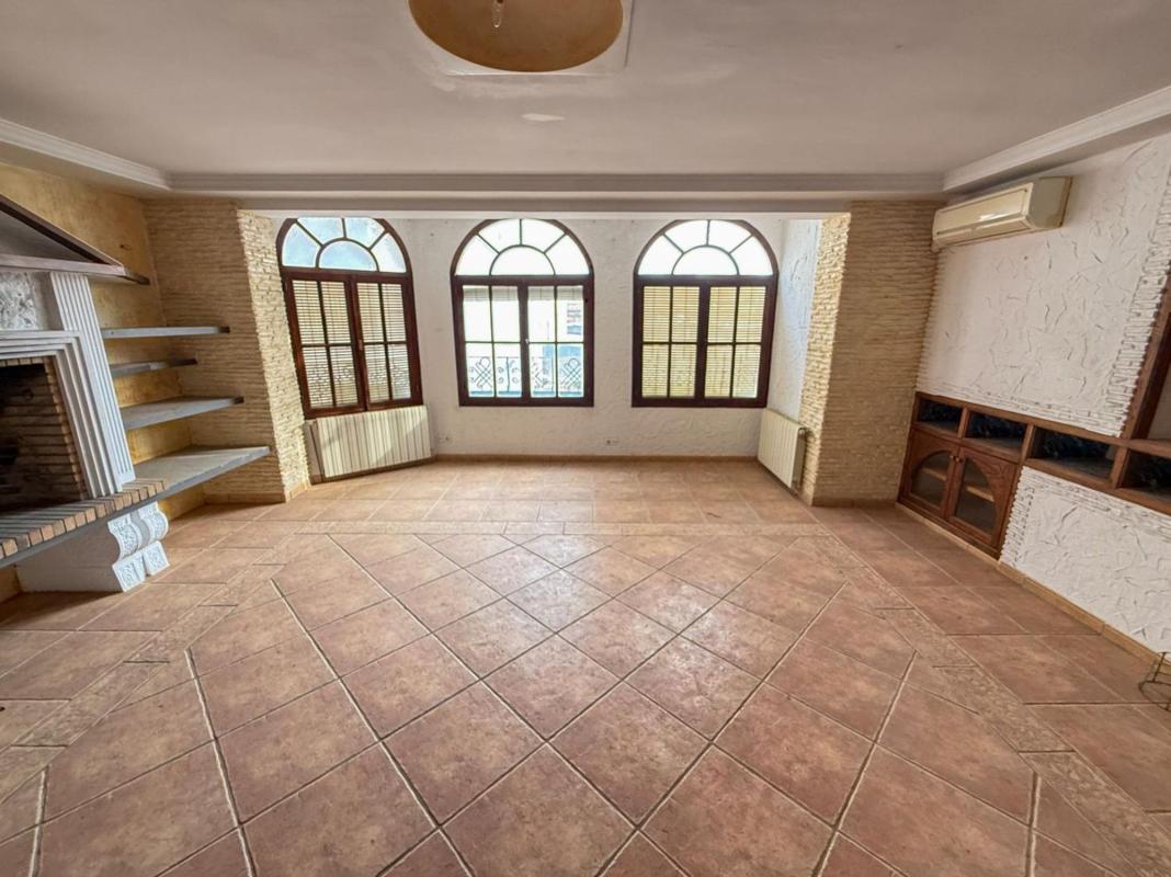 Properties for sale and rent in Spain photo 4