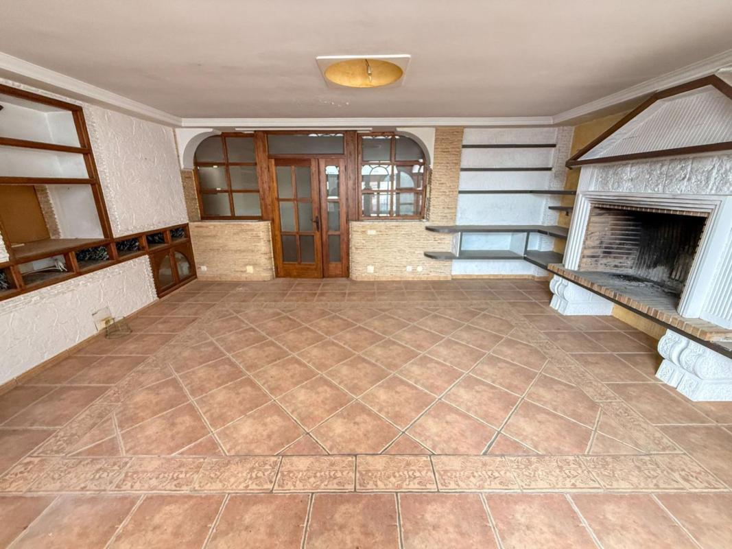 Properties for sale and rent in Spain photo 5