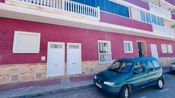 Sale of flat in Piso en Calle Ángel Peiró, Algorfa, Algorfa
 photo 2