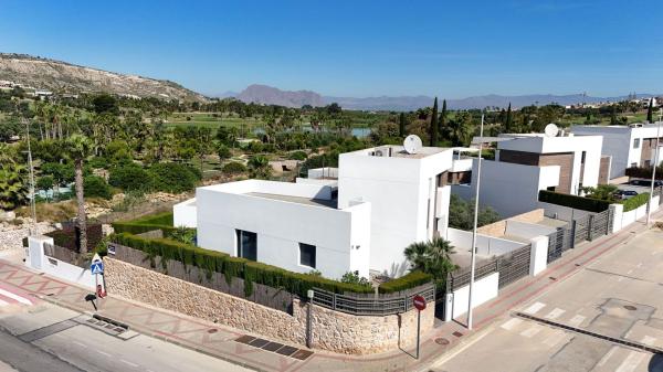Casa o chalet independiente en Calle Benijofar, Algorfa photo 1