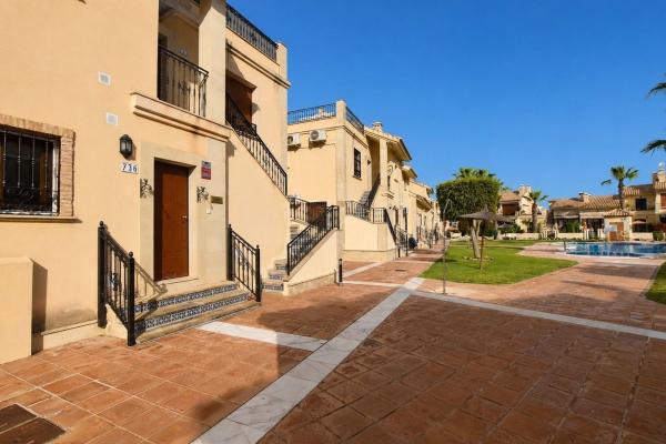 Sale of flat in Piso en Calle Dolores, Algorfa, Algorfa
 photo 2