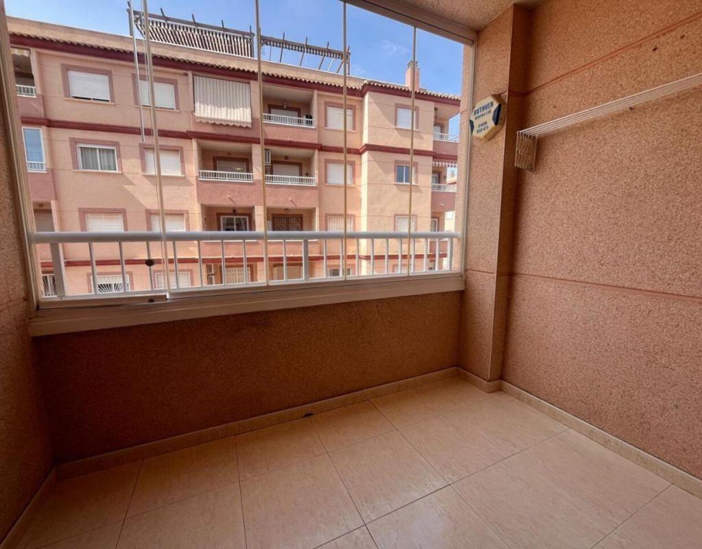 Venta de piso en Piso en Avenida de María del Mar Rodríguez, Algorfa, Algorfa
photo 3