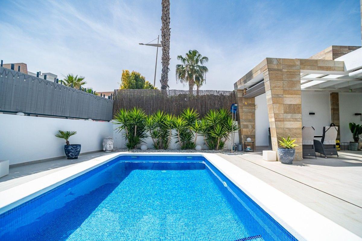 Sale of independent chalet in Casa o chalet en Algorfa, Algorfa
photo 4