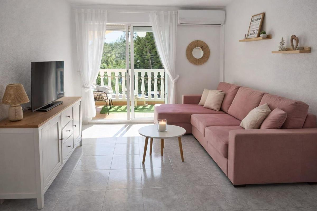 Properties for sale and rent in Spain photo 4