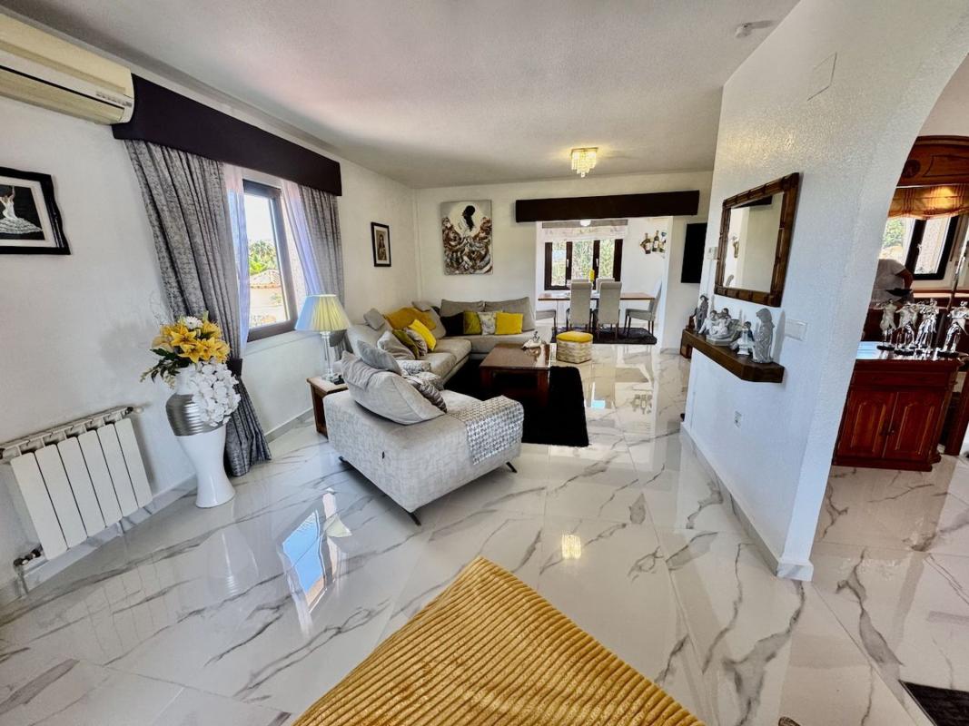 Venta de chalet independiente en Casa o chalet en Algorfa, Algorfa
photo 3
