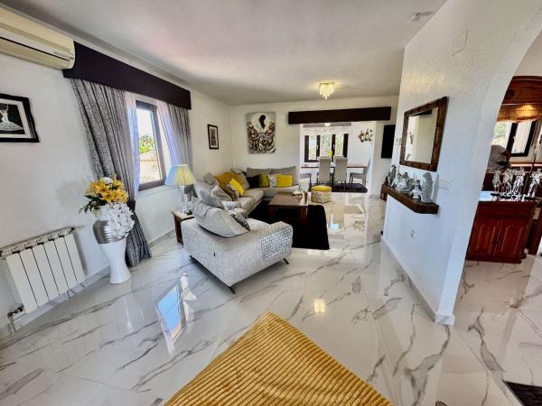 Chalet independiente en venta en Casa o chalet en Algorfa, Algorfa
 photo 3