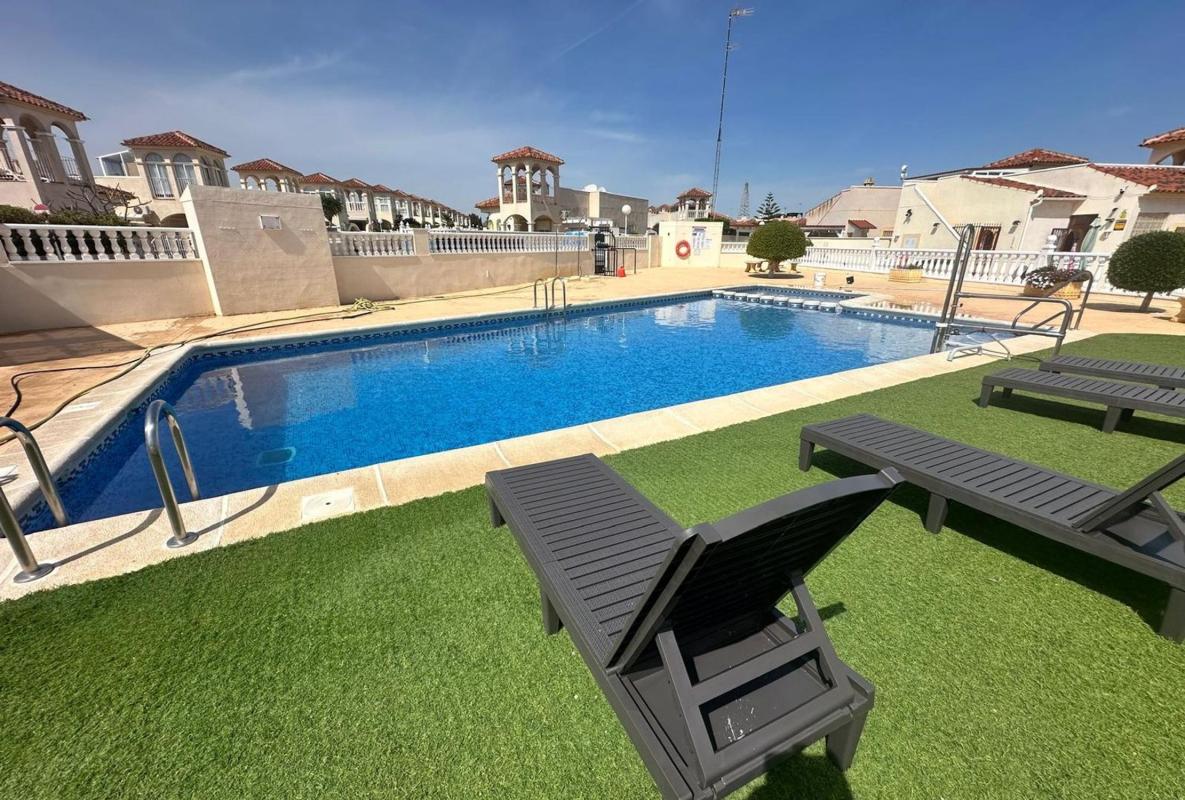 Propiedades en venta y alquiler en España photo 2