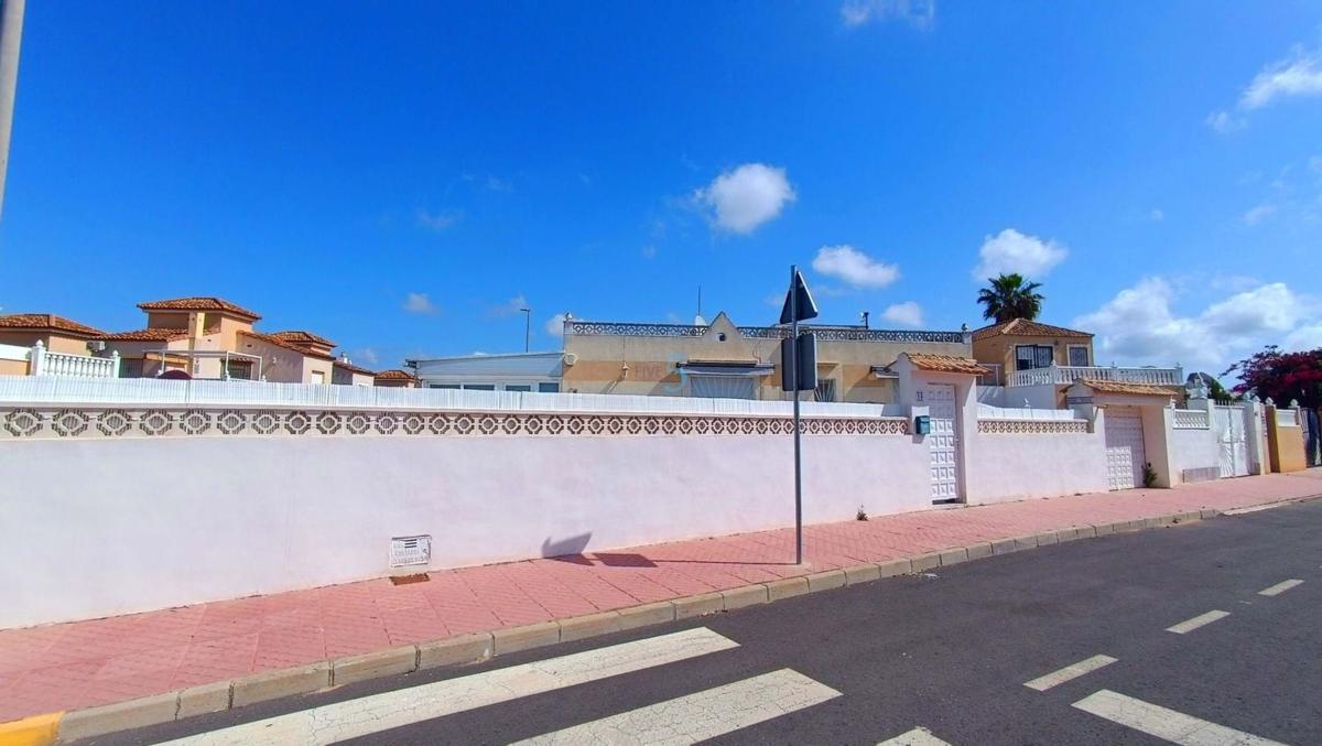 Sale of independent chalet in Casa o chalet en Algorfa, Algorfa
 photo 5