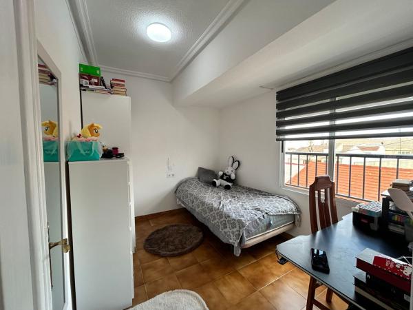 Sale of flat in Piso en Calle Miguel Hernández, 1, Almoradí, Almoradí
 photo 1