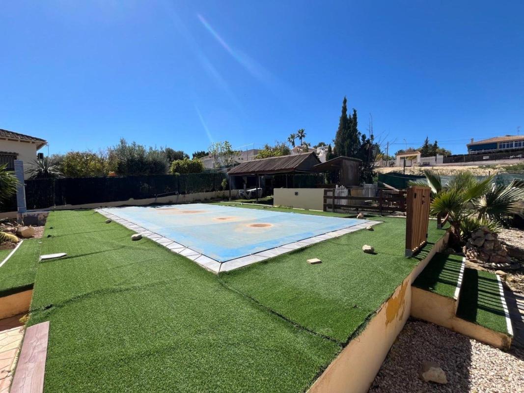 Sprzedaż niezależnego domku jednorodzinnego w  Casa o chalet en Avenida del Mar, Almoradí, Almoradí photo 4