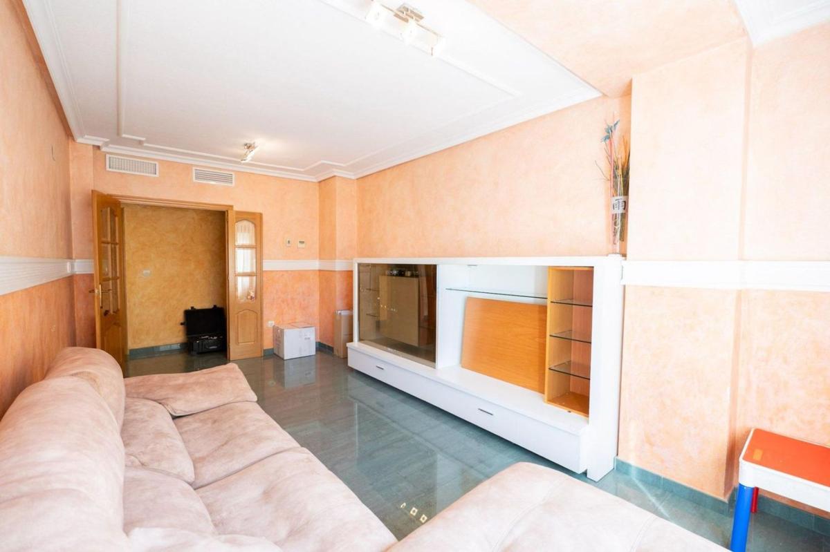 Продажа квартиры на Piso en Calle San Andrés, Almoradí, Алморади
 photo 2