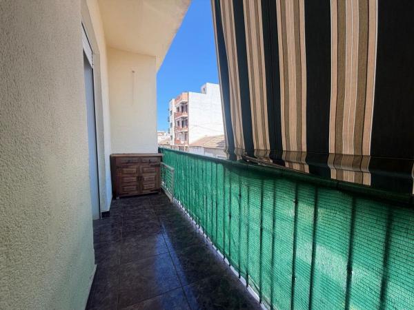 Sale of flat in Piso en Calle Santos Abdón y Senén, Almoradí, Almoradí
 photo 4