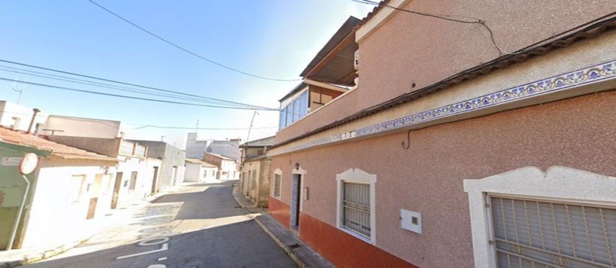 Propiedades en venta y alquiler en España photo 1