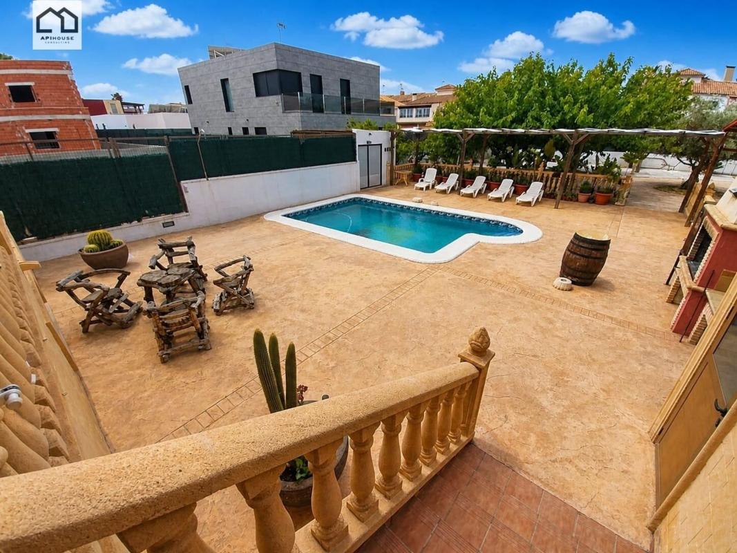 Propiedades en venta y alquiler en España photo 5