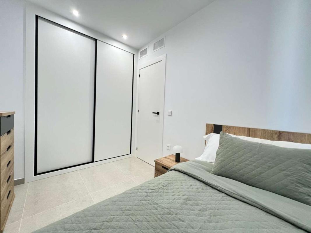 Properties for sale and rent in Spain photo 5