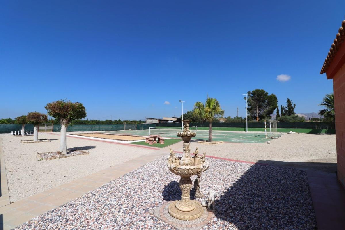 Properties for sale and rent in Spain photo 3