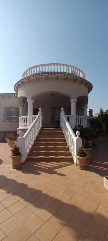 Properties for sale and rent in Spain photo 3