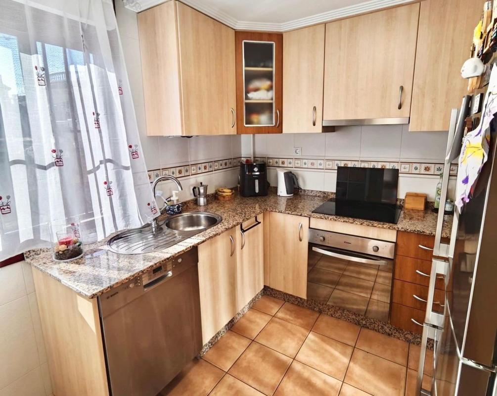 Properties for sale and rent in Spain photo 2