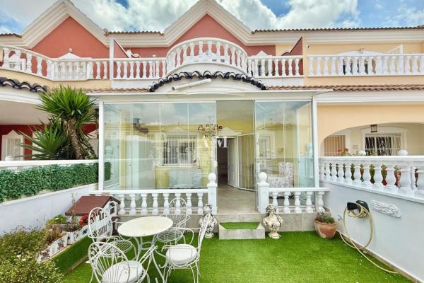Chalet pareado en Benijofar photo 1