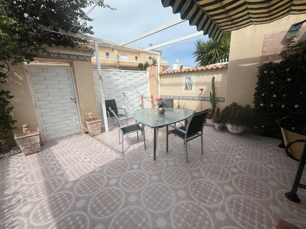 Sale of independent chalet in Casa o chalet en Benijofar, Benijofar
photo 3